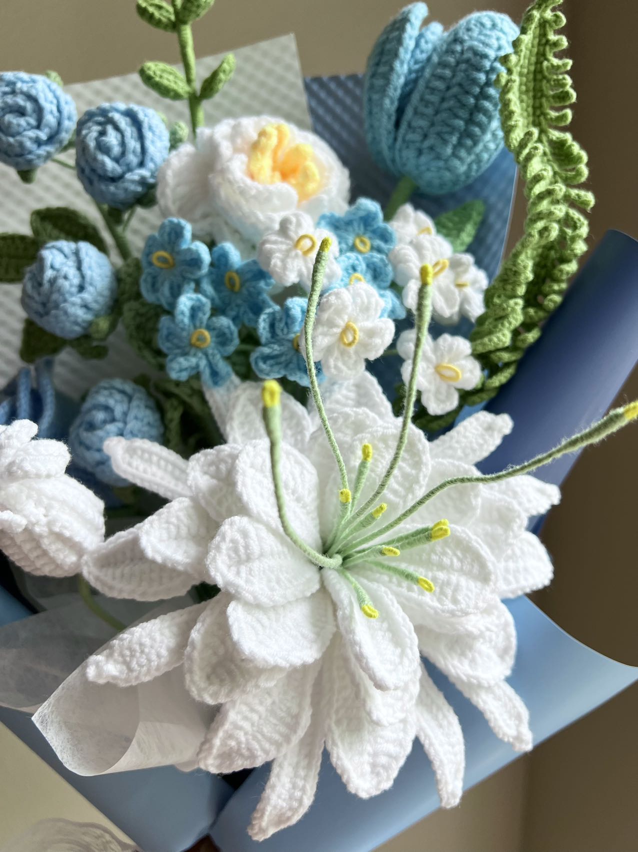 Supreme icy queen | Crochet flowers bouquet, Flowers forever