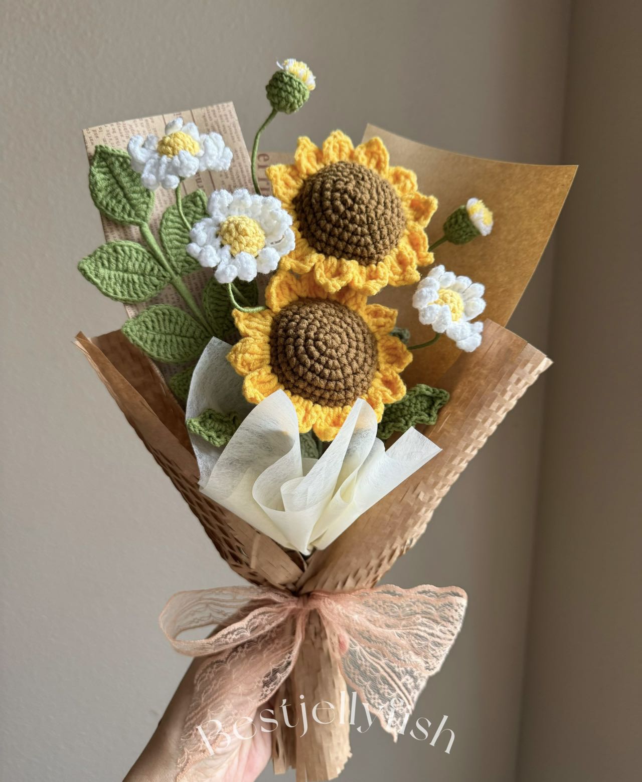 Sunflower and daisy | Crochet flowers, Best gifts for plant lovers
