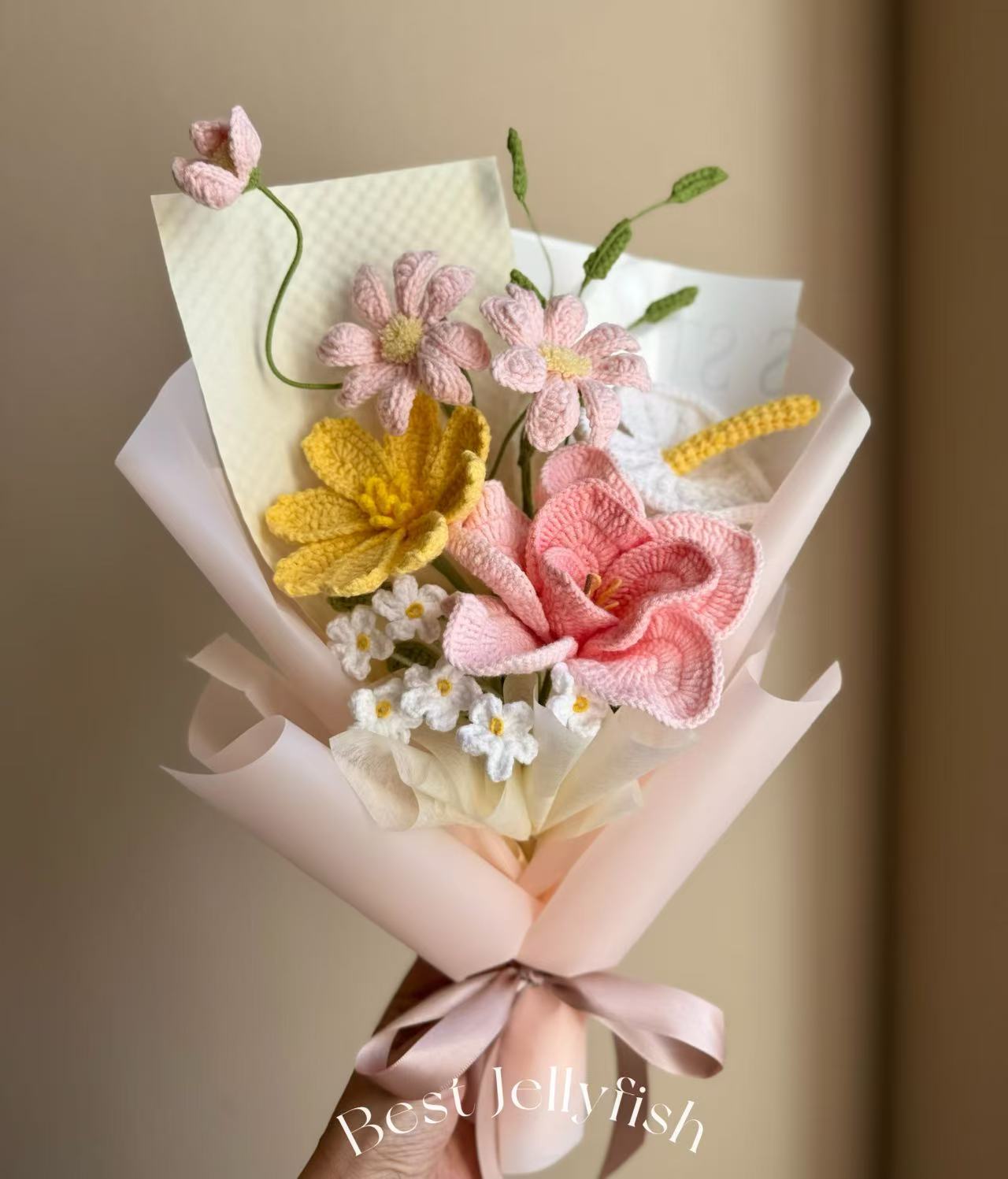 Soft garden | Crochet flowers bouquet, Flowers forever
