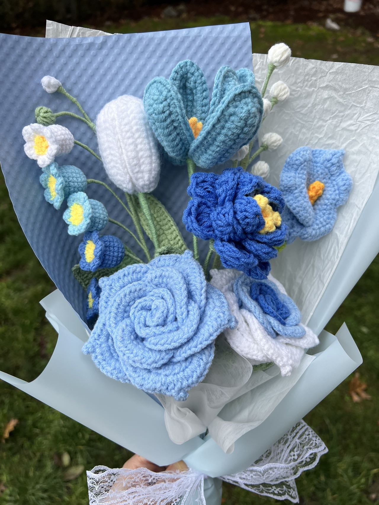 Large blue Thai rose | Crochet flowers, Best gifts for plant lovers