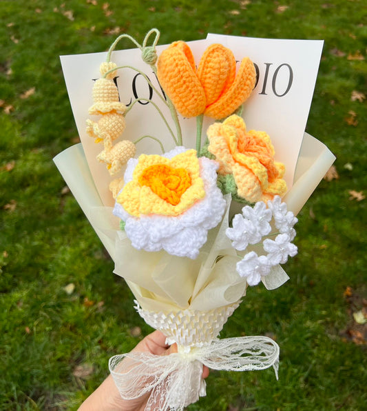 Yellow tulip bell | Crochet flowers bouquet, Flowers forever