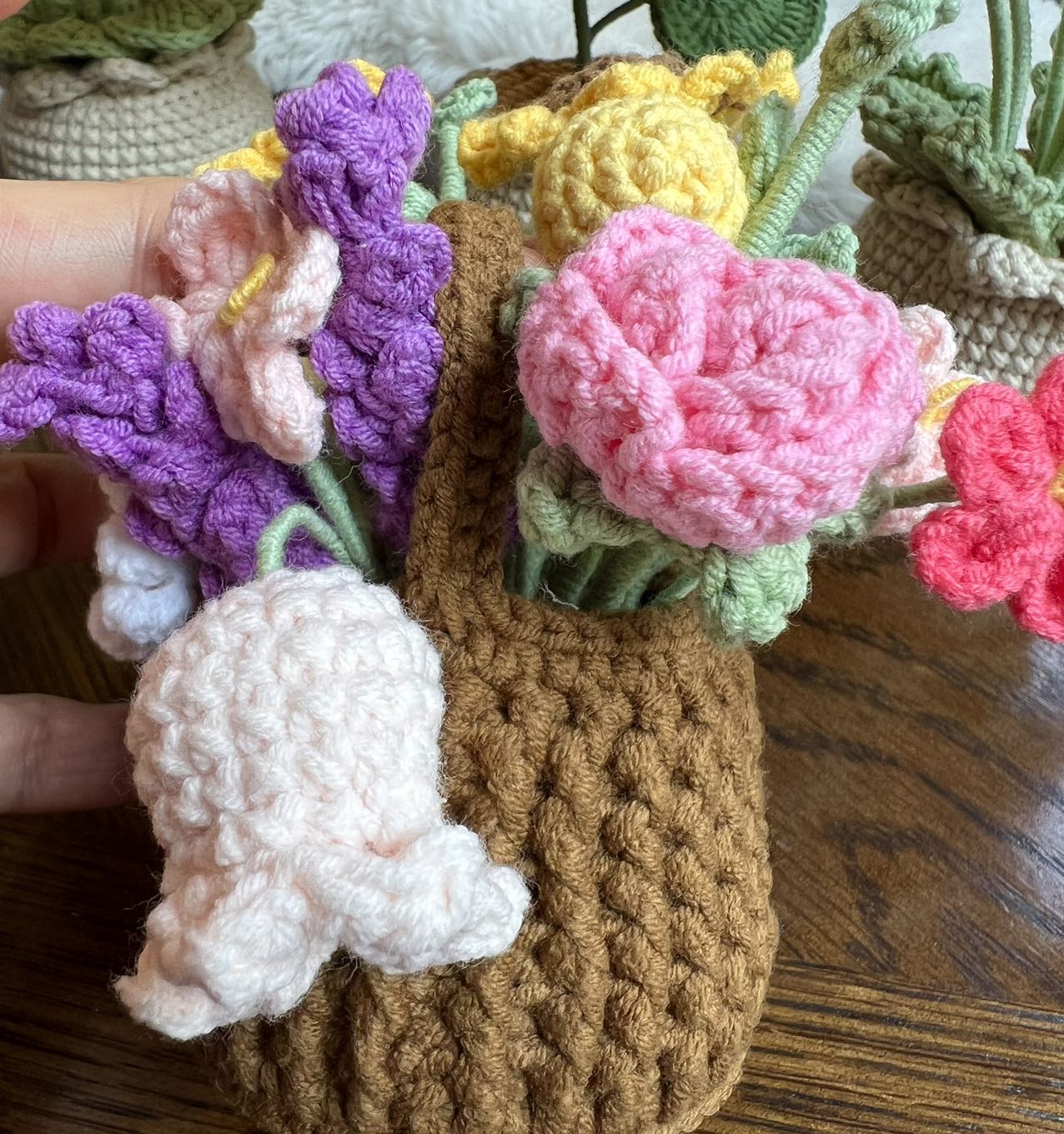 Crochet sunflower pot, handmade gift, gift for her, gift for teacher/friend,home decor