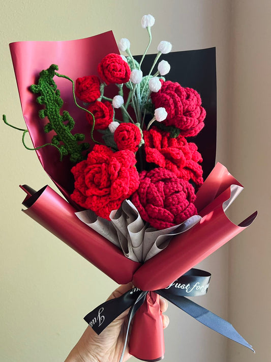 Red rose garden | Crochet flowers bouquet, Flowers forever