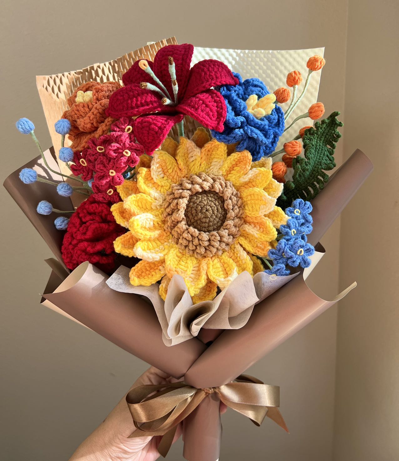 Artist's garden | Crochet flowers bouquet, One of a kind gifts
