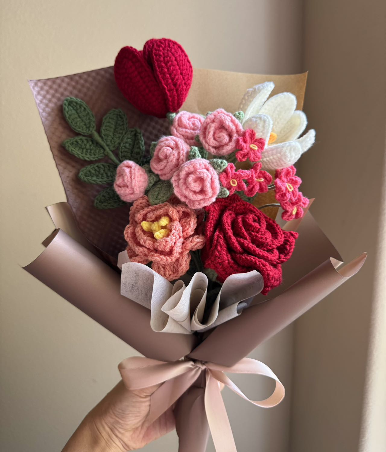 Artist's garden | Crochet flowers bouquet, One of a kind gifts