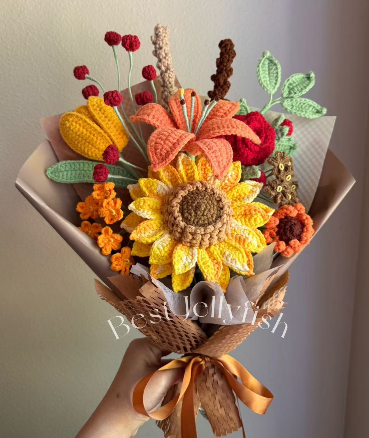 Supreme warm lily | Crochet flowers bouquet, Flowers forever
